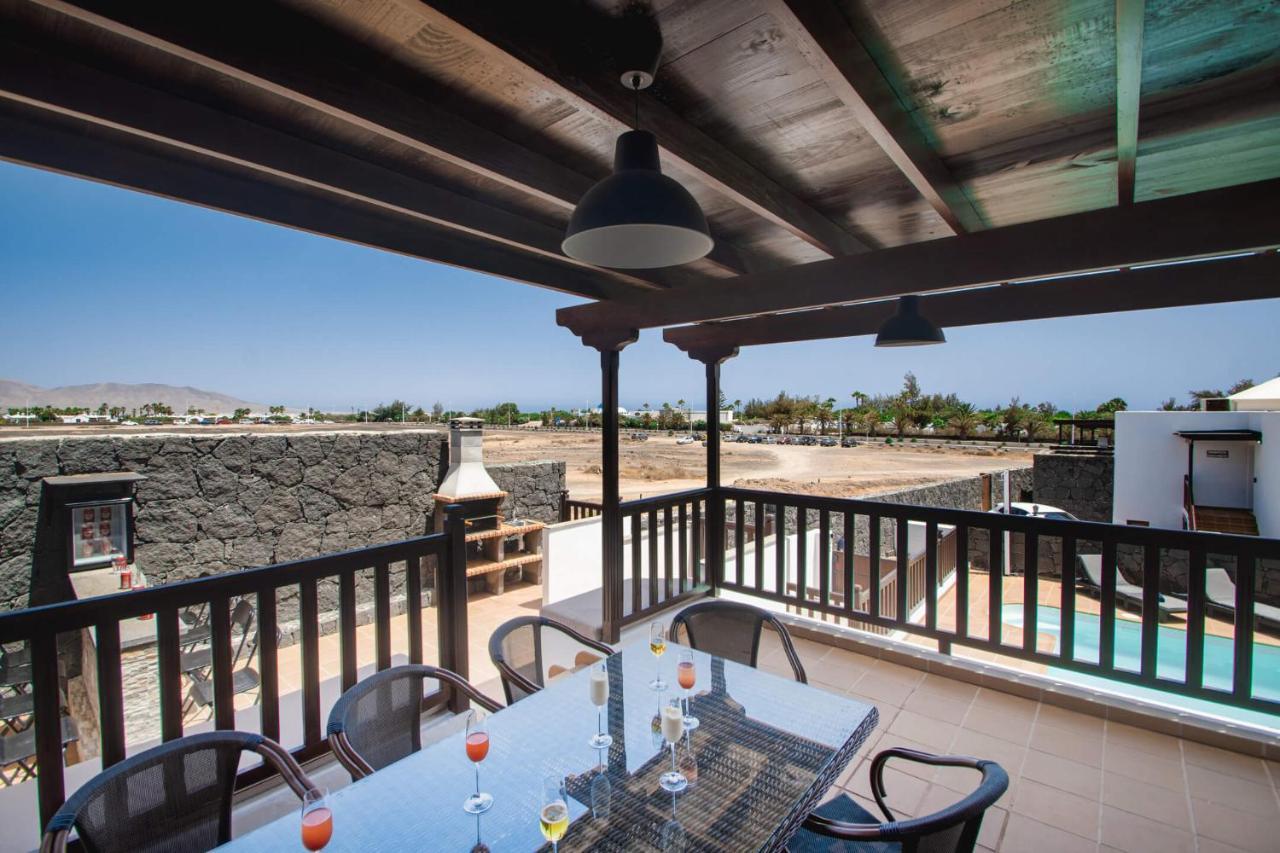 Villa Vista Reina - Luxury 6 Bedroom Villa - Vista Lobos - Playa Blanca Exterior foto
